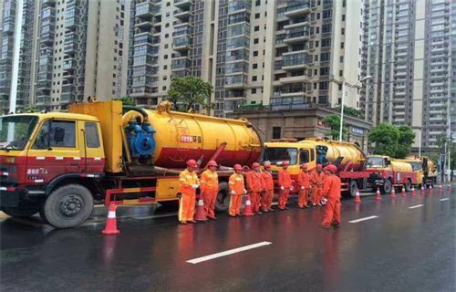 于洪市政管道清淤